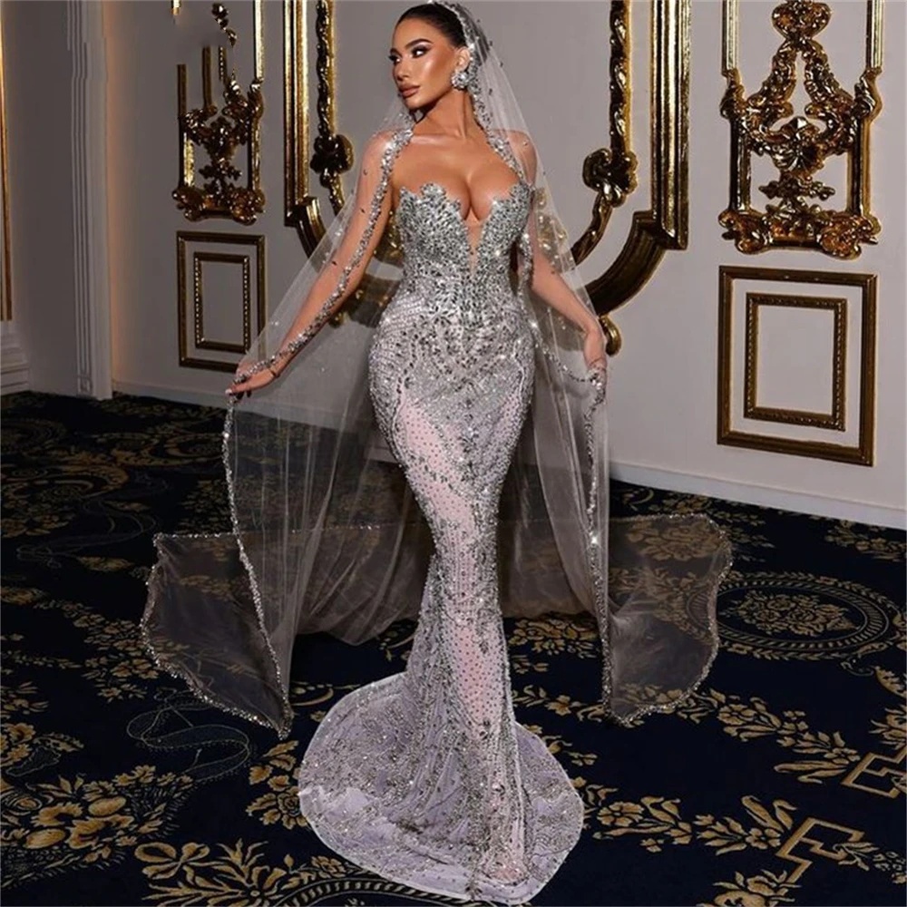 Luxurious Halter Mermaid Wedding Dresses Beaded Crystal Sleeveless Bridal Gowns Detachable Train Robe De Mariee Customized