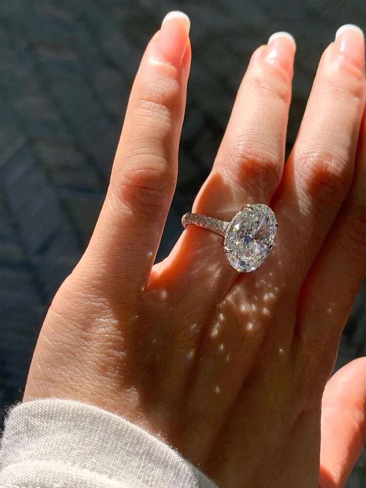 1 2 3 4 5 Carat solid 18K White Gold Ring luxurious Oval shape moissanite Diamonds Women Wedding Party Engagement Ring Classi
