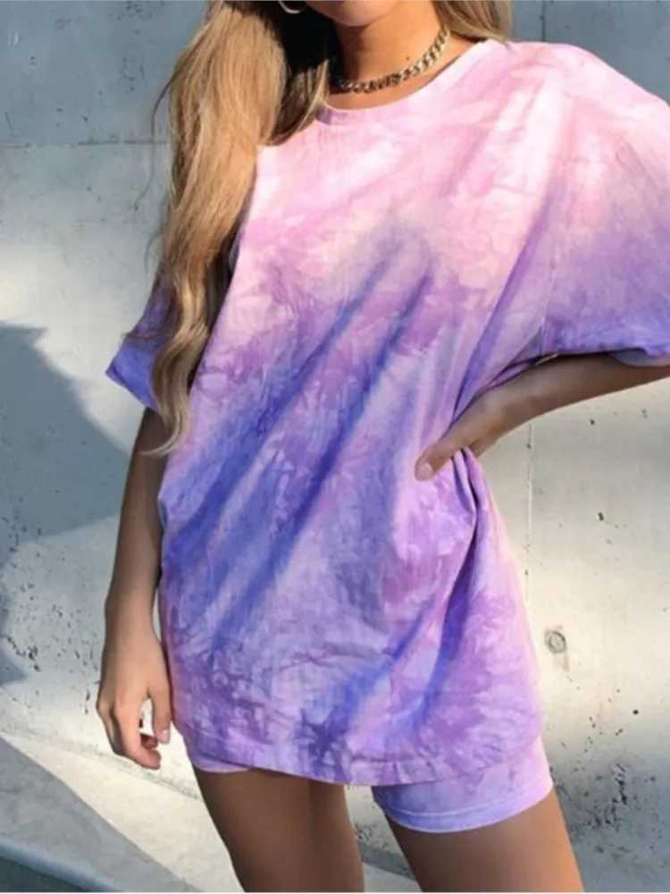 Casual womens two-piece summer new round neck loose tie dye shorts Sve T-shirt fashionable streetwear Fe shortsXJ250414