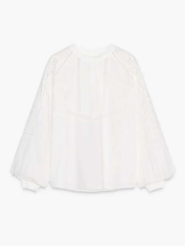 Fashion womens embroidered shorts set lantern long Sve hollow top shorts set 2025 spring/summer womens clothingXJ250414