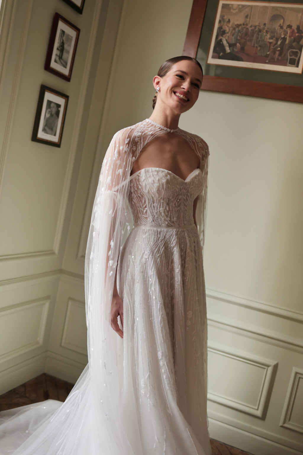 Classic A-Line Bridal Wedding Dresses Lace With Pearls Sequins Appliques Floor-Length Plus Size For Special Occasion Vestido de novia