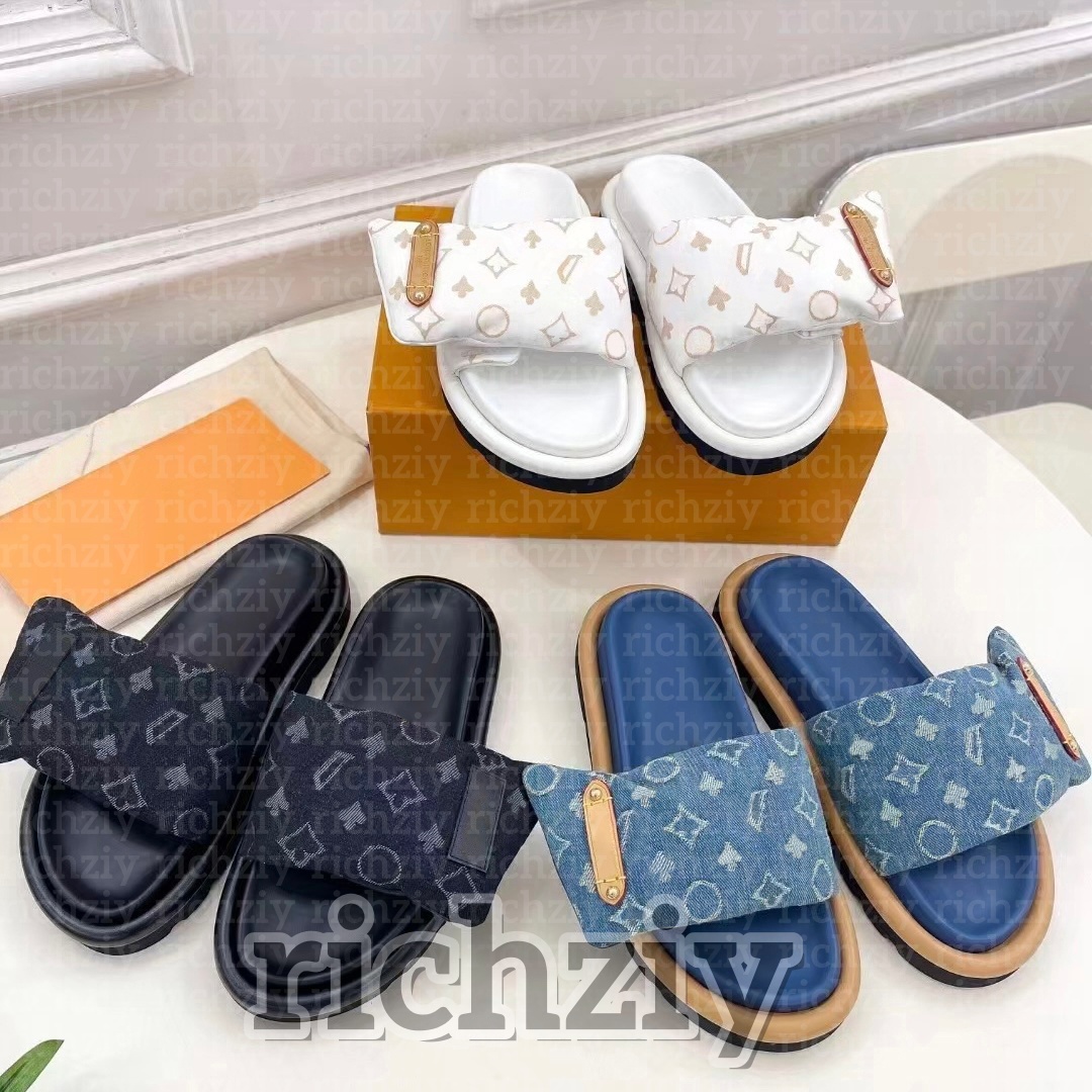 Designer Pool Pillow Slides sandals couples slippers men women sandals summer flat shoes Comfort Mules beach slippers Easy-to-wear Style Slides Women sandale shoes