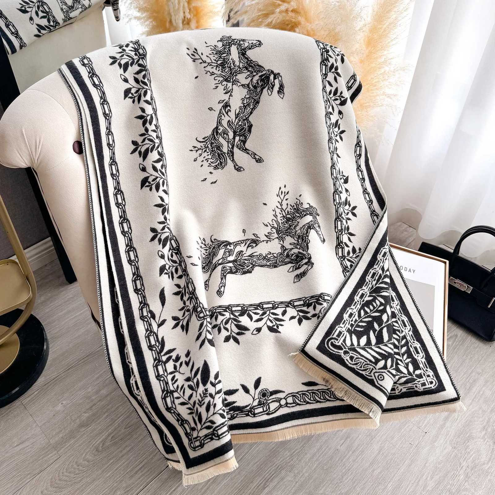 Luxury Luxury Leaf Animal Print Scarf for Women - Warmer Winter Imitation Cashmere Pashmina Scarves Thick Female Blanket Wraps Y251114
