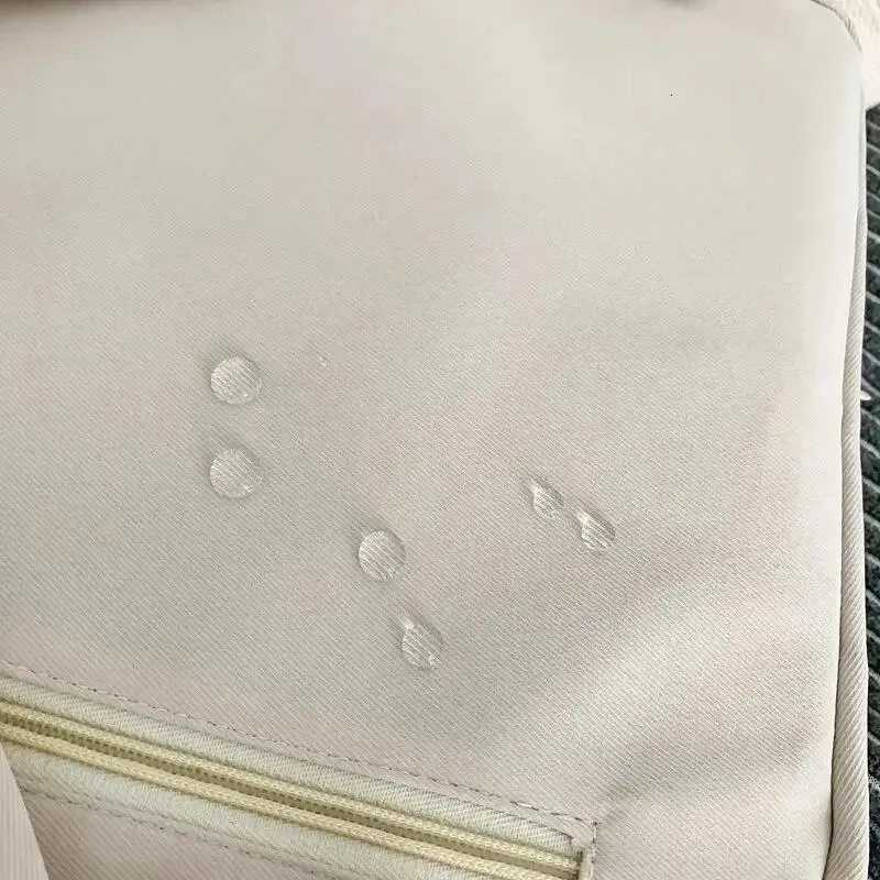 Mens and Womens Large Capacity Casual Schoolbag Universal Nylon Backpack Fashion Computer Backpack Daily CommutingT251113