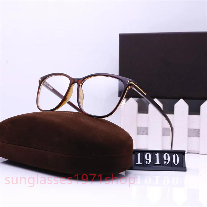 Photochromic Polarized Sunglasses Men Square Classic Chameleon Glaases Transition Lens Eyewear
