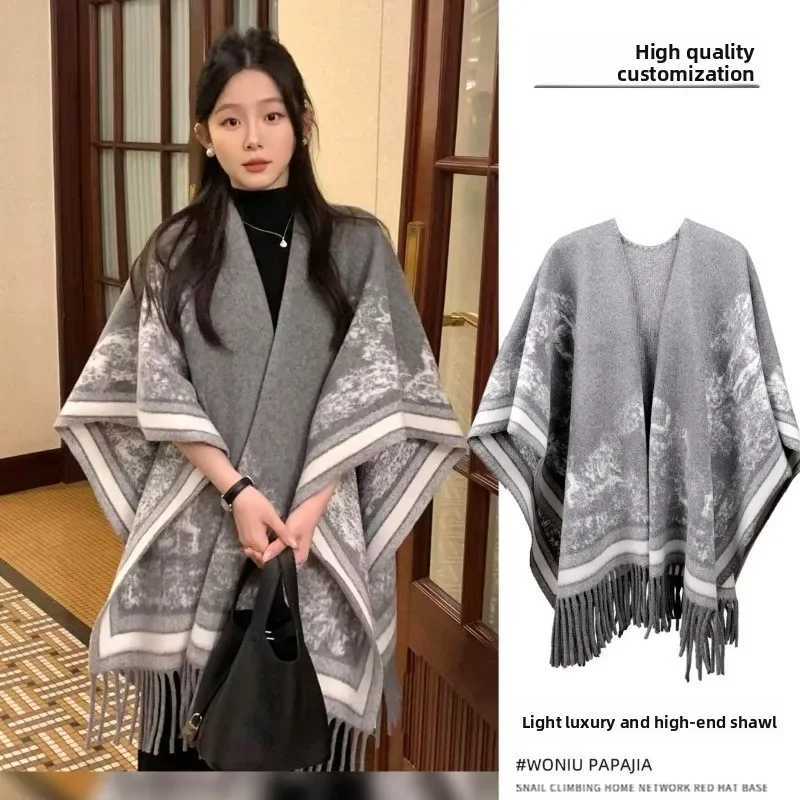 Luxury Light luxury and high-end shawl jacket for women in autumn and winter fashion ancient style warm scarf cloak outer outfit Y251114