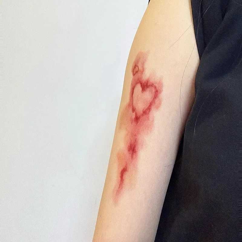 Heart Brushing Fake Tattoo Female Arm Art Scar Blood Sports Stadium Temporary Tattoo Waterproof Tattoo Temporary Role PlayXJ25414