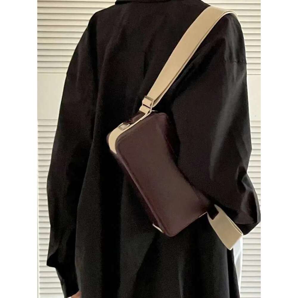 Vintage Women Flap Shoulder New Designer Cowhide Genuine Leather Underarm Bags Female Comfortable Wide Strap Crossbody Bag