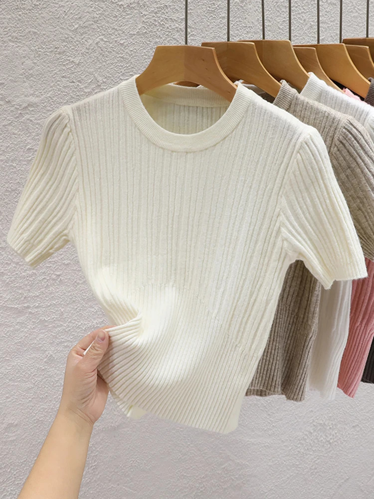 2025 Summer T shirts for Women Casual Female Korean Knit Streetwear Tees Basic Solid Young Cool Tops 250411