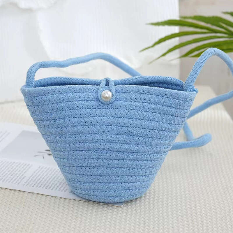 Handmade Beach Bag 2024 New Summer Grass Handmade Woven Women's Water Bucket Beach Mobile Change One Shoulder Crossbody Bag Kq2