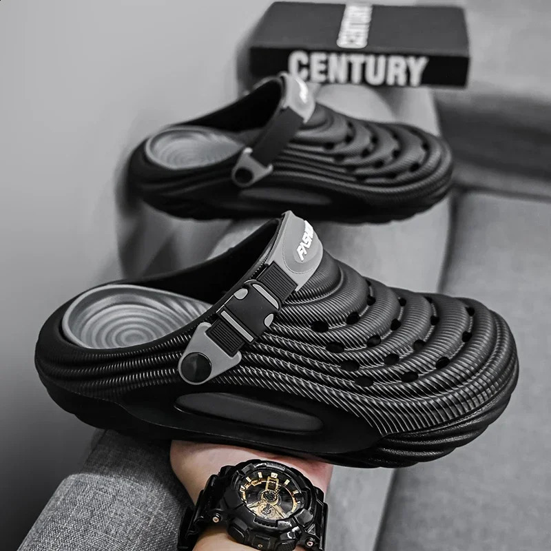 Summer slippers mens thick soled beach lightweight outdoor leisure sports anti slip shoes sandals model 250408