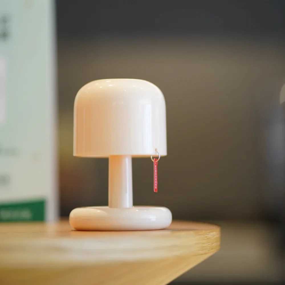 Mini Desktop Sunset USB Rechargeable Mushroom Style Led Night Light for Coffee Bar Home Decor Bedroom M251114