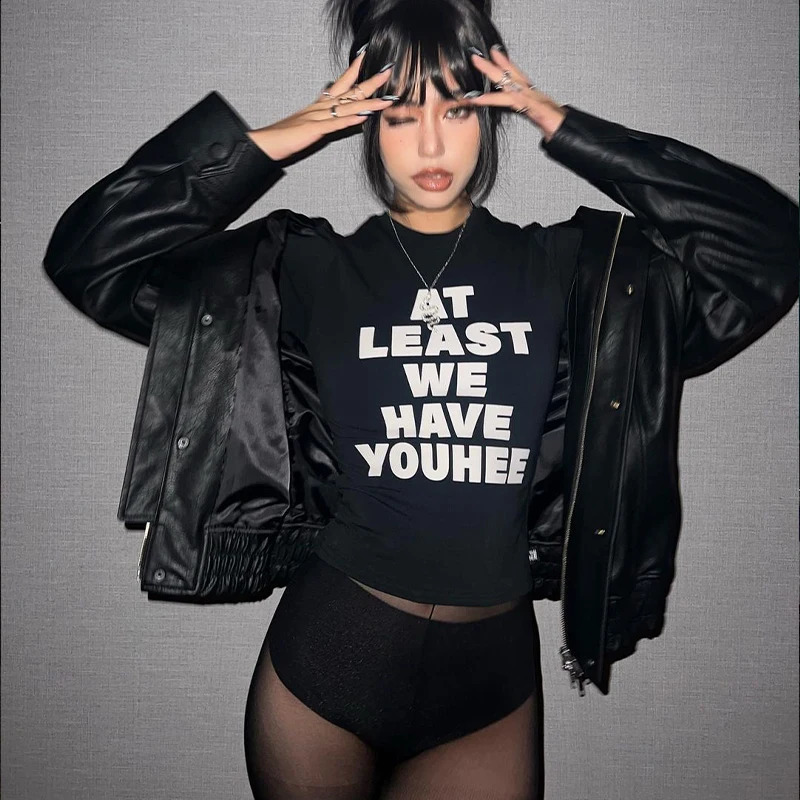 Women T-Shirt Y2k Tops Crop Top Letter 2000s Harajuku Summer Korean Fashion Streetwear Gothic Short Sleeve Aesthetic Clothing 250411