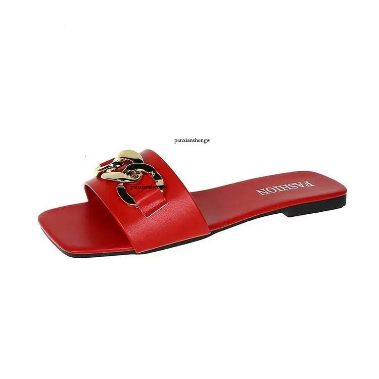 2025 New Summer Fashion Home Slippers Designer Women's Trendy Leisure Sandals