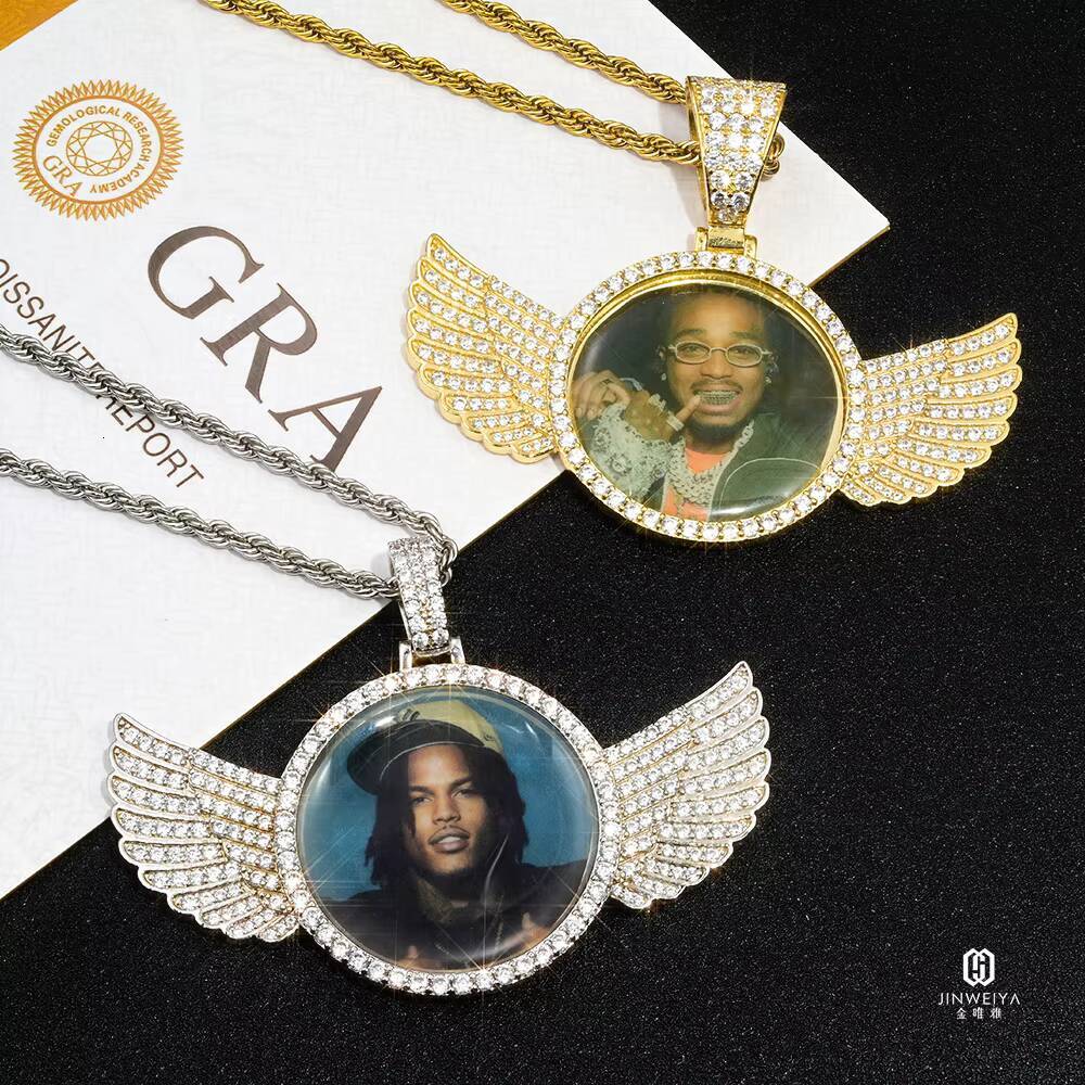 Custom Memory Photo Frame Medallions NecklacePendant in Silver With Tennis Chain Hip Hop Jewelry Personalized Cubic Zircon Gift