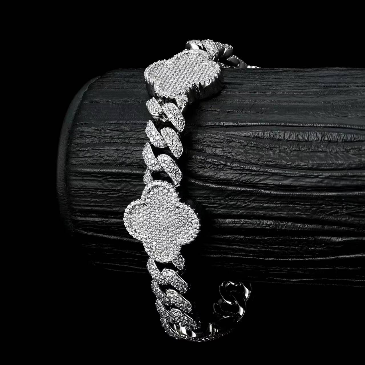 Factory Sell 12mm Luxury 925 Silver Iced Out Hip Hop Jewelry Moissanite Diamond Four Leaf Clover Cuban Bracelet