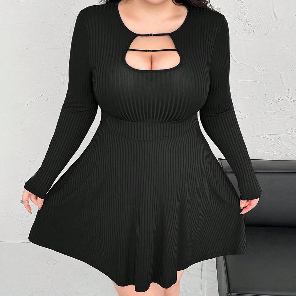 Plus Size 2025 Black Concave Strip U Neck Spoon A Hem Long Sleeve Dress Mini Polyester Material Choice for Summer 250414Z
