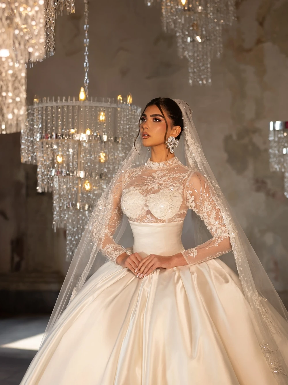 Elegant A Line Women Wedding Dress High Collar Long Sleeves Bridal Gowns Sequins Lace Sweep Train Dress Custom Made