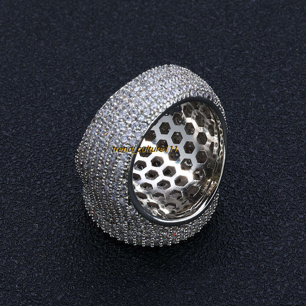 Personalized hip-hop Moissanite round full diamond ring, men's high-end fashion and accessories