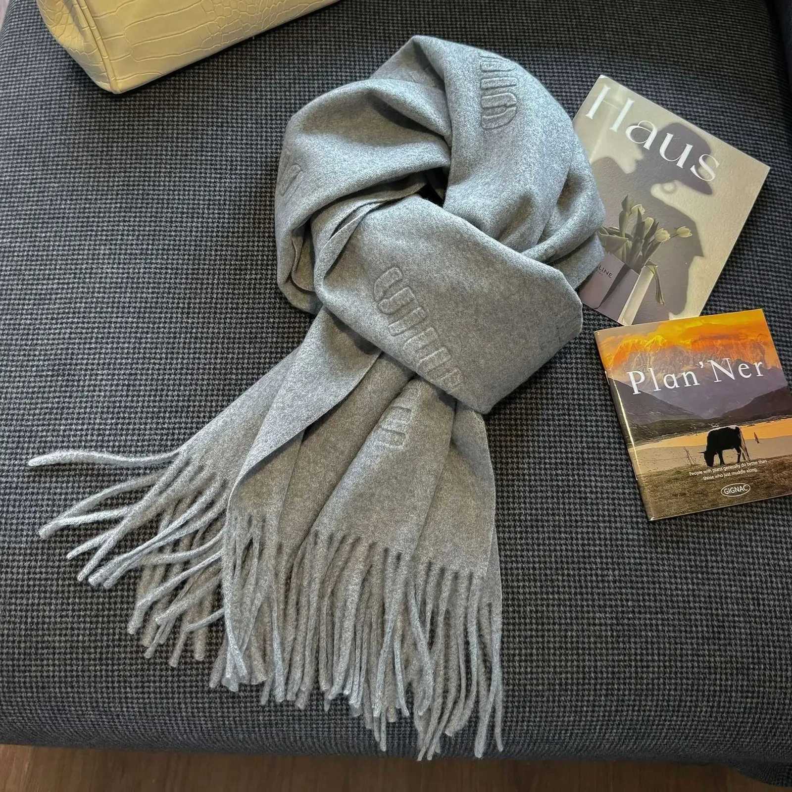 Luxury High Quality Wool Scarf for Women Autumn Winter Solid Color Simple Classic Cashmere Muffler Female New Type Versatile Warm Shawl Y251114