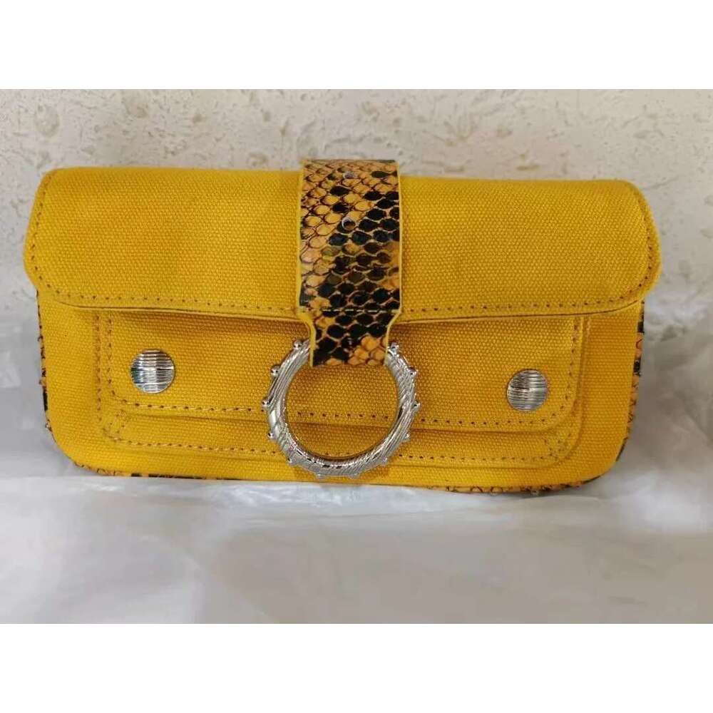 2024 New Canvas Patchwork Leather Fashionable And Trendy Commuting Mini Phone Bag