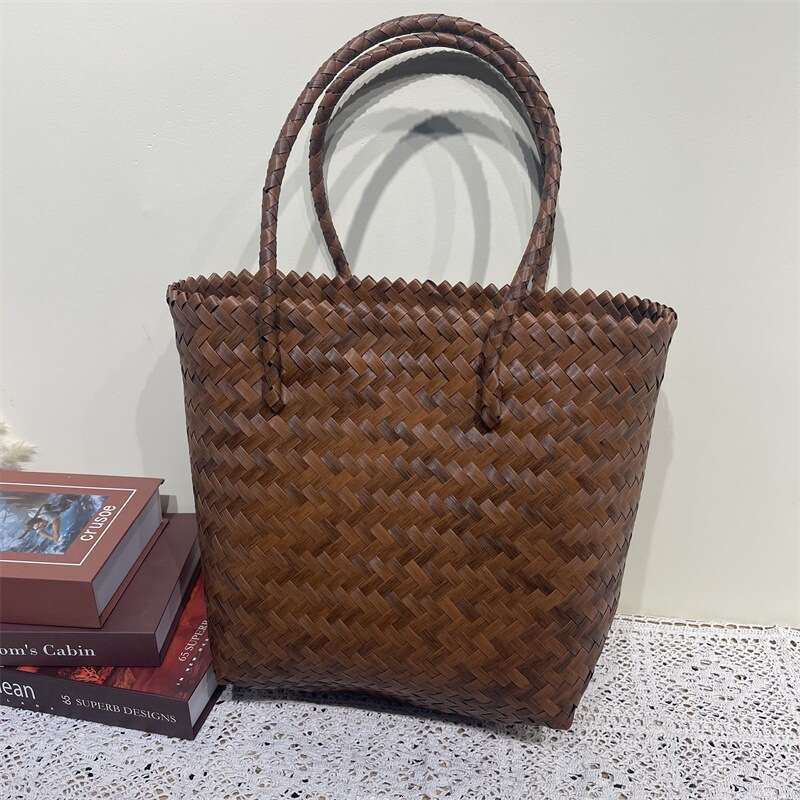 Handmade Beach Bag Imitation Grass Versatile Vegetable Basket Long Strap Hand Rattan Woven Handbag Single Shoulder Backpack Women's Bag Kq2