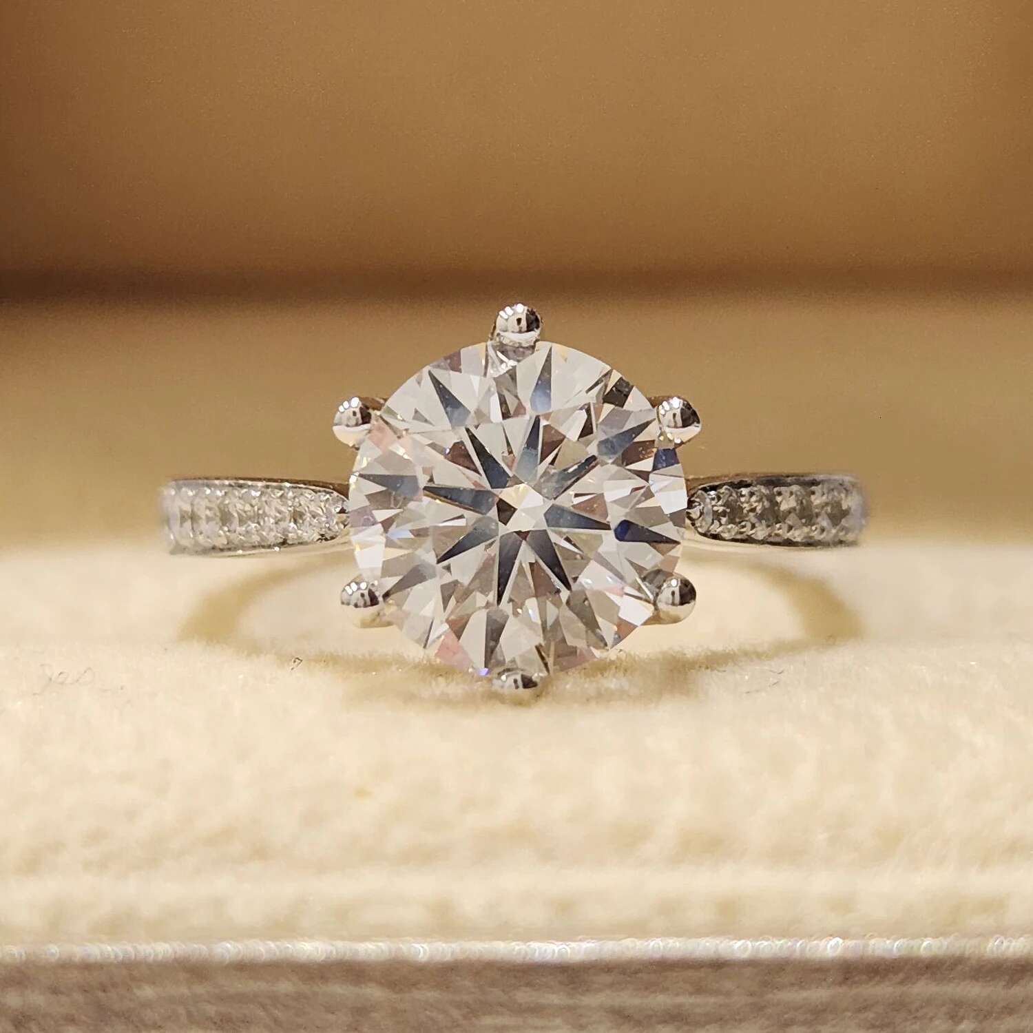 Custom Real Solid 18K White Gold Rings Women Engagement Anniversary Wedding Rings Round Moissanite Diamond Rings Crown Cross