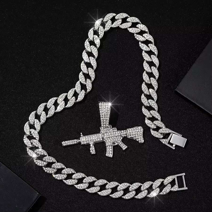 DHCollections Unisex Hip Hop Gun Pendant with Dia Crown-shaped Cuban k Punk Style Necklace Zinc Alloy Buddhism Rope Chain