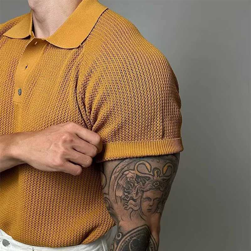 Fashionable mens ultra-thin polo shirt spring and summer casual solid color waffle style short sleeved polo shirt mens fashionable button polo neck sh