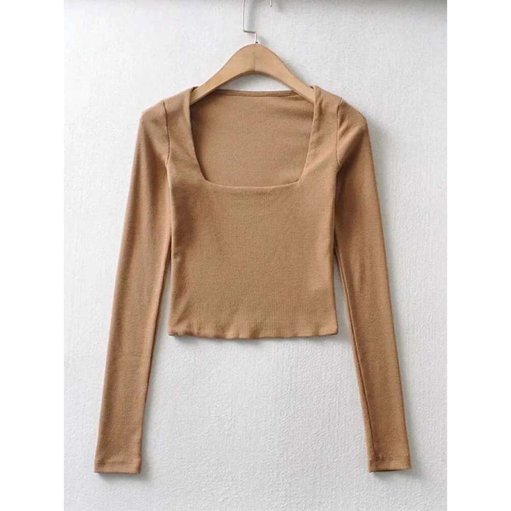 Women Ribbed Square Neck Crop Top With Long Sleeve