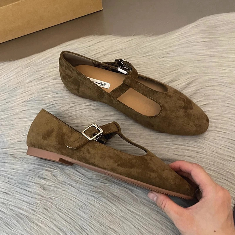 SUOJIALUN Autumn Women Flat Shoes Fashion Round Toe Slip On Ladies Elegant Mary Jane Shoes Soft Flat Heel Outdoor Dress Ballerin 250410