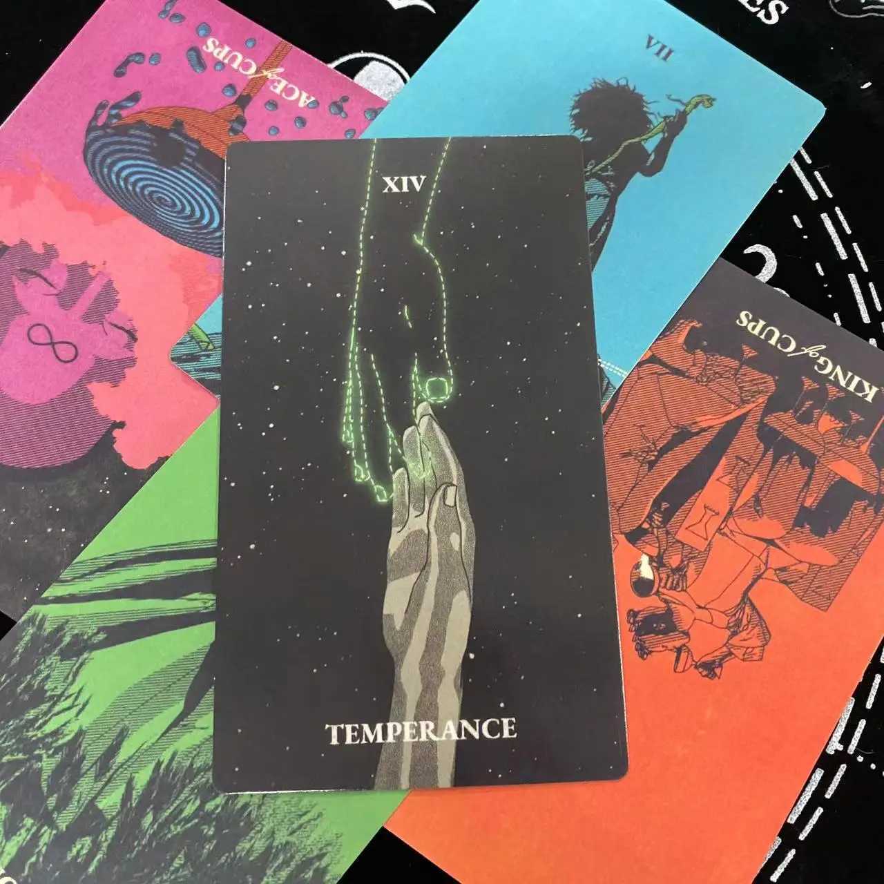 Tarot Of The Holy Spectrum 12x7 cm Paper Manual Card Games C251114