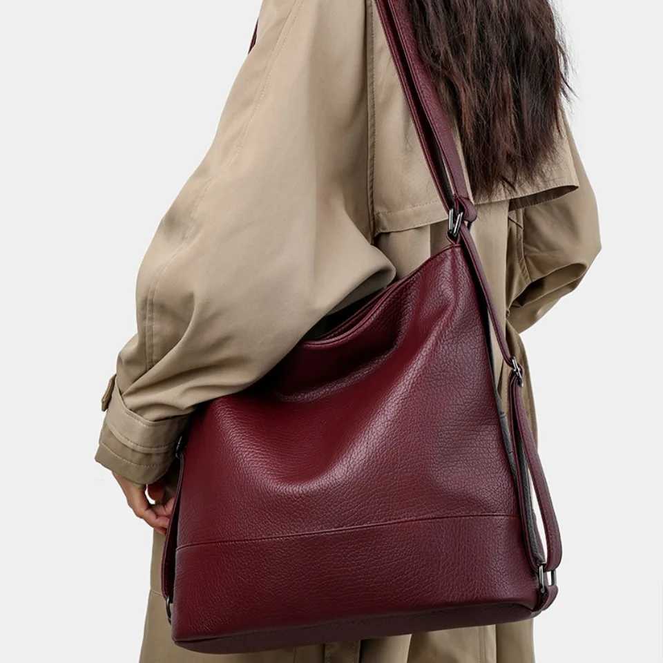 High Quality Leather Backpack Women Travel Bagpack Female Large Capacity School Backpack Shoulder Bags for Women 2025 Sac A DosW251113