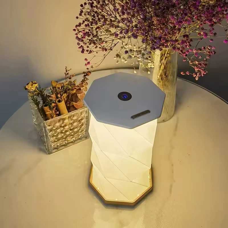 Folding Book Lamp Portable Paper Lanterns Dimmable Night Light Type-C Charging Christmas Gift for Bedroom Living Room M251114
