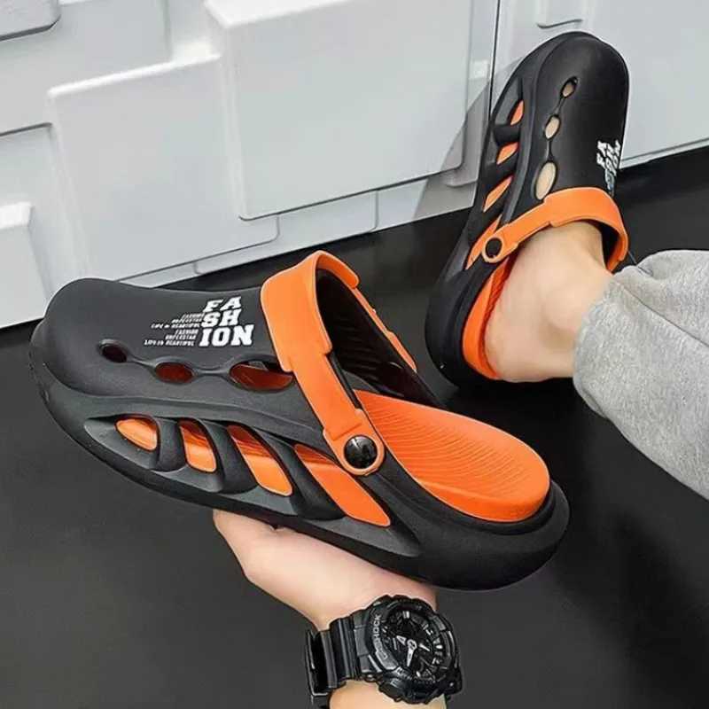 New Summer Indoor and Outdoor Mens Massage Sliding Side Sandals Beach Casual Shoes Soft Bottom Sliding Mens Flip Sandals W250414
