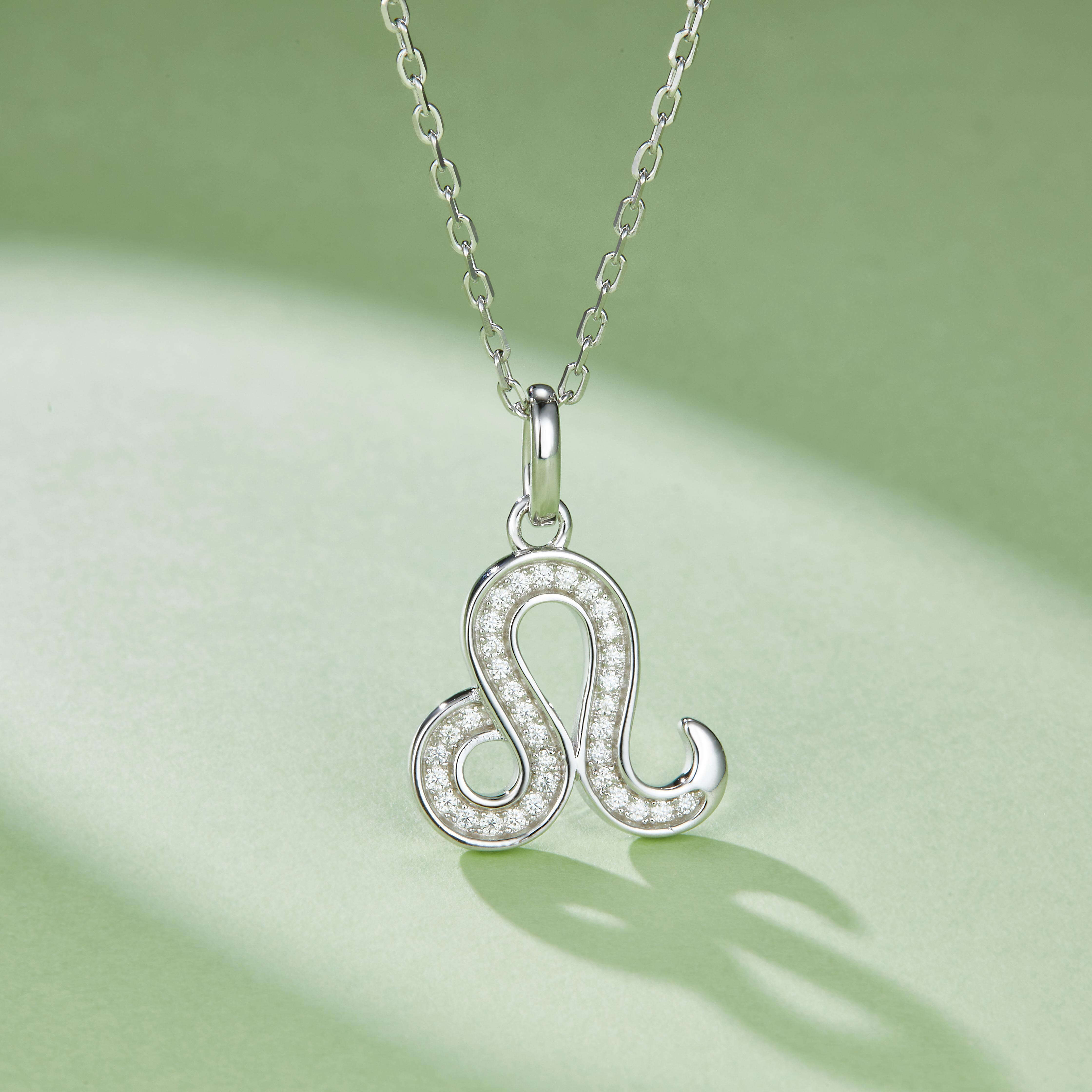 High Quality Moissanite Pendant Necklace Wholesale Sterling Silver 925 Leo Zodiac Sign Moissanite Necklace