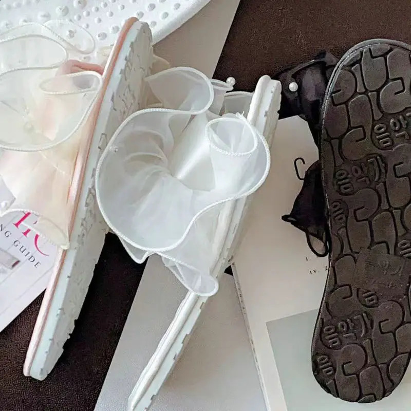 French style soft bedroom indoor pearl lace apartment slippers summer slippers suitable for cute women autumn wedding womens shoes 250408