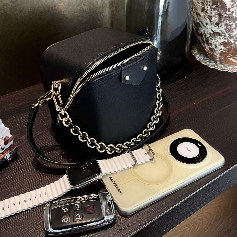 Women's Bags autumn and winter new CASE small square chain box bag, high-end, fashionable, versatile, single shoulder crossbody bag