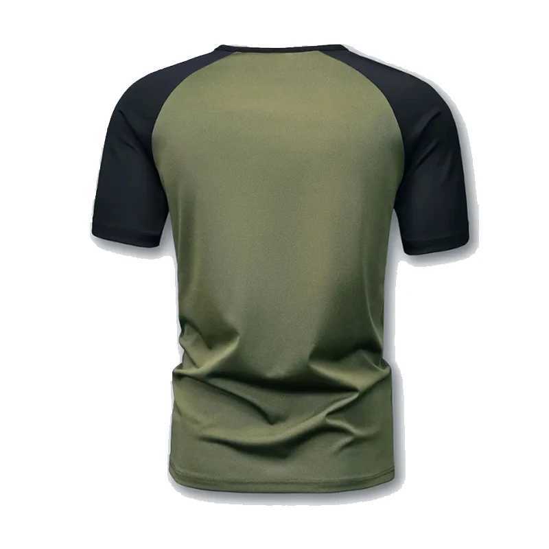 Summer Henley Collar Men Casual Contrasting colors Short Sleeve T Shirt for Men High Quality Mens T Shirts Streetwear 2025 New W250414