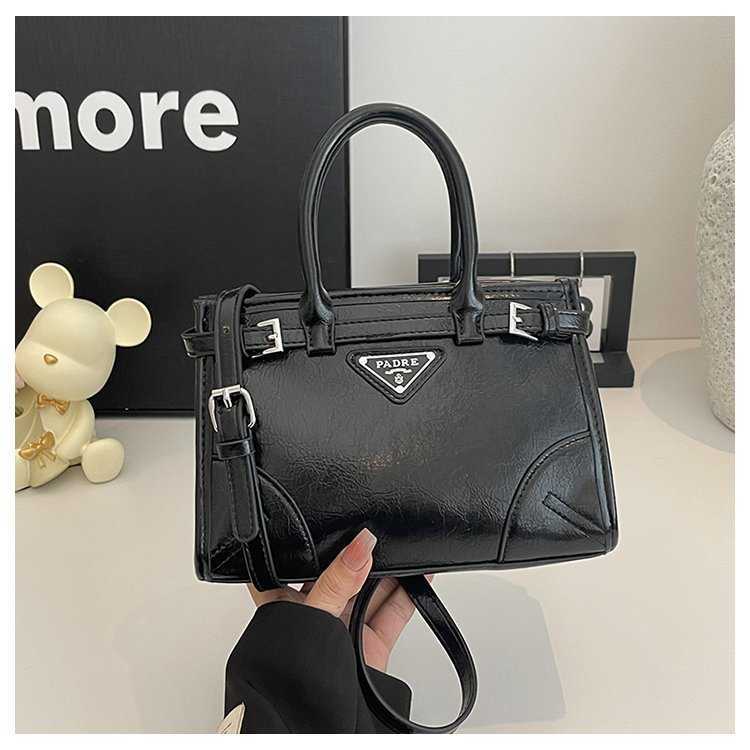 Ladies crossbody fashionable and versatile summer new shoulder niche handbag womens bag bigclothfgg22