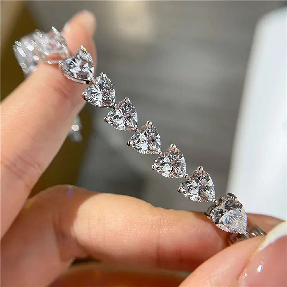 Heart Shape Moissanite Tennis Bracelets with Certificates 925 Sterling Silver Sparkling Diamond Bangle Fine Jewelry for Women