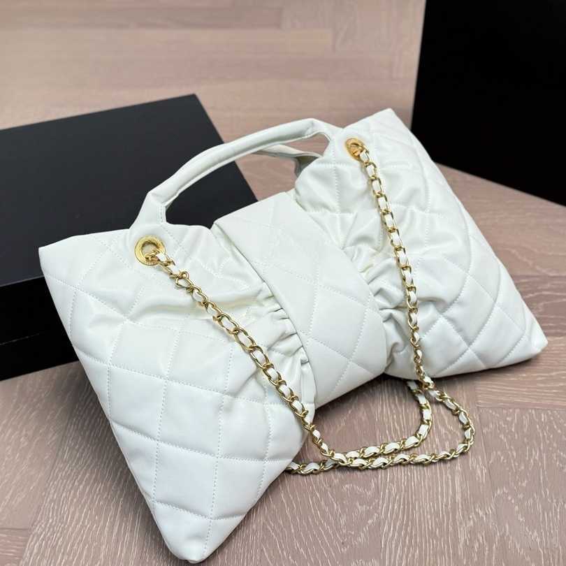 Shoulder Bags 2025 designer bag bow bag crossbody cc bag quilted lambskin denim bag shoulder bag weekend travel bag large shopper hobo chain bag sweater bowknot bag
