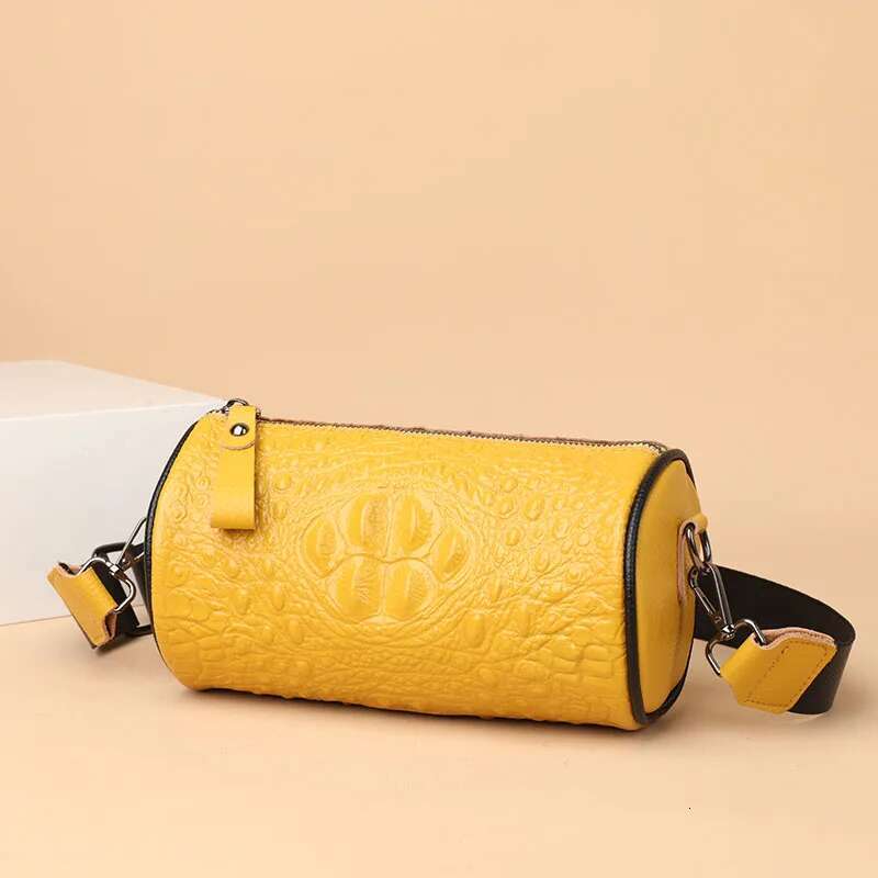 Crocodile Cow Handbag For Women 2022 New Weave Wide Straps Female Shoulder Crossbody Bag Genuine Leather Ladies Tote Sac