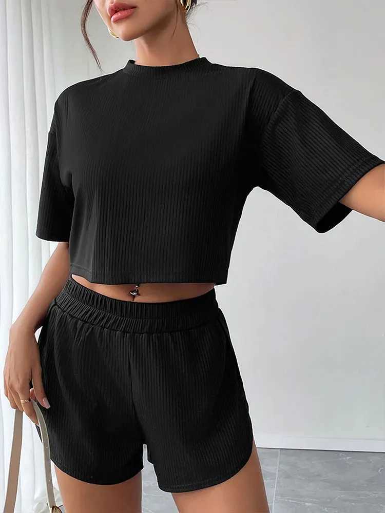 Womens T-shirt Summer Sports Shorts 2-piece Street Clothing Fashion Shorts Sve O-neck T-shirt Solid Sexy Splicing Shorts SportswearXJ250414