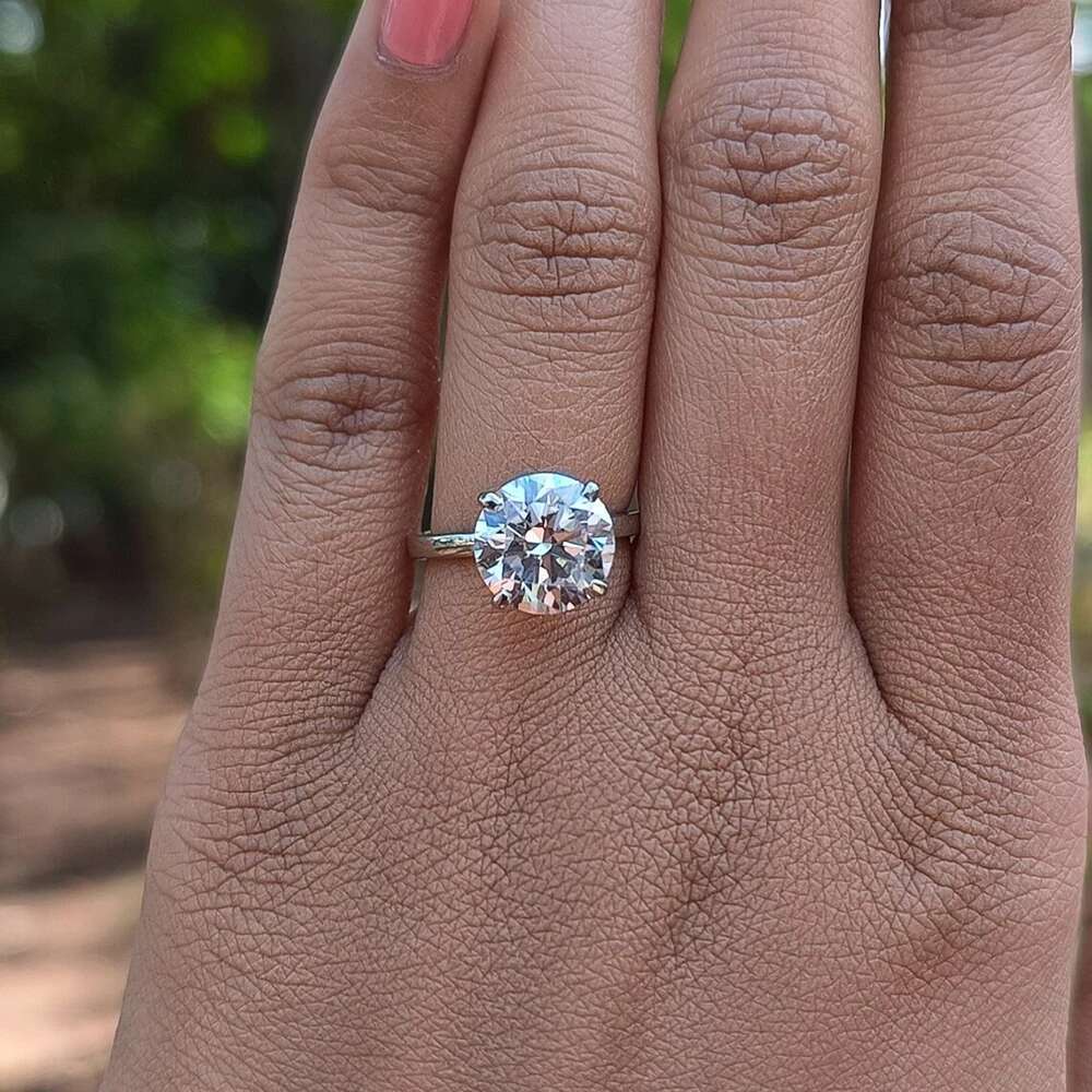 0.5-4Carat Brilliant Round Cut Moissanite Engagement Ring for Women 925 Silver 4-prong Set Solitaire Diamond Wedding Rings