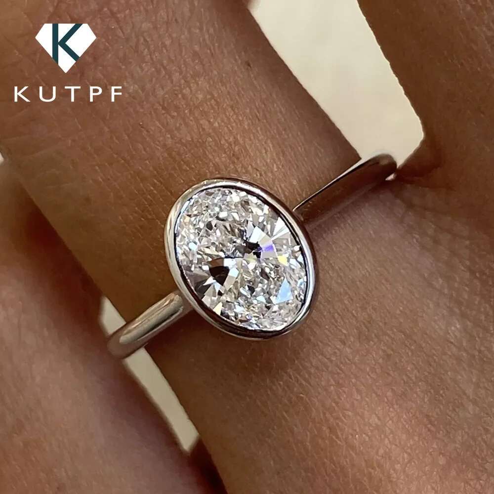 Gra Certified 2CT Oval Cut Moissanite Solitaire Diamond Engagement Rings Bezel Set 925 Sterling Silver Wedding Rings for Women
