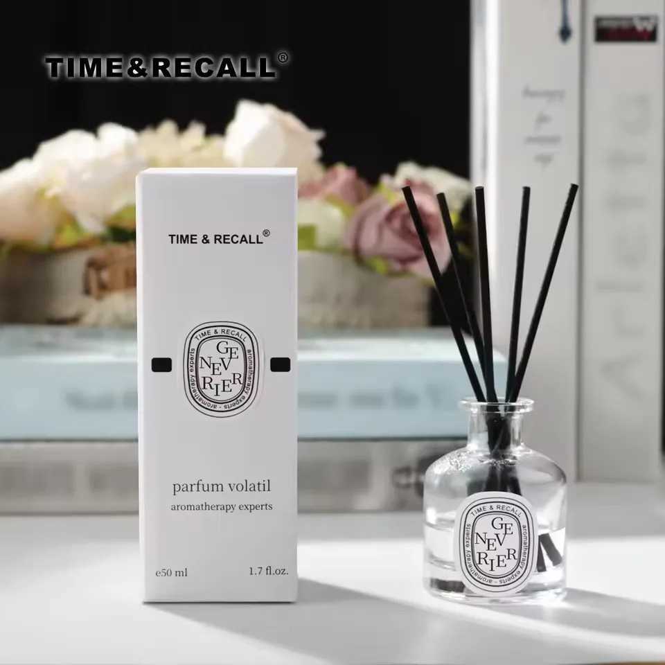 1 Pcs Reed Diffuser Gift Set He Fragrance Oil with Reed Sticks He Air Freshener Essential Oil for Bathro Accessories luxury designer H251114