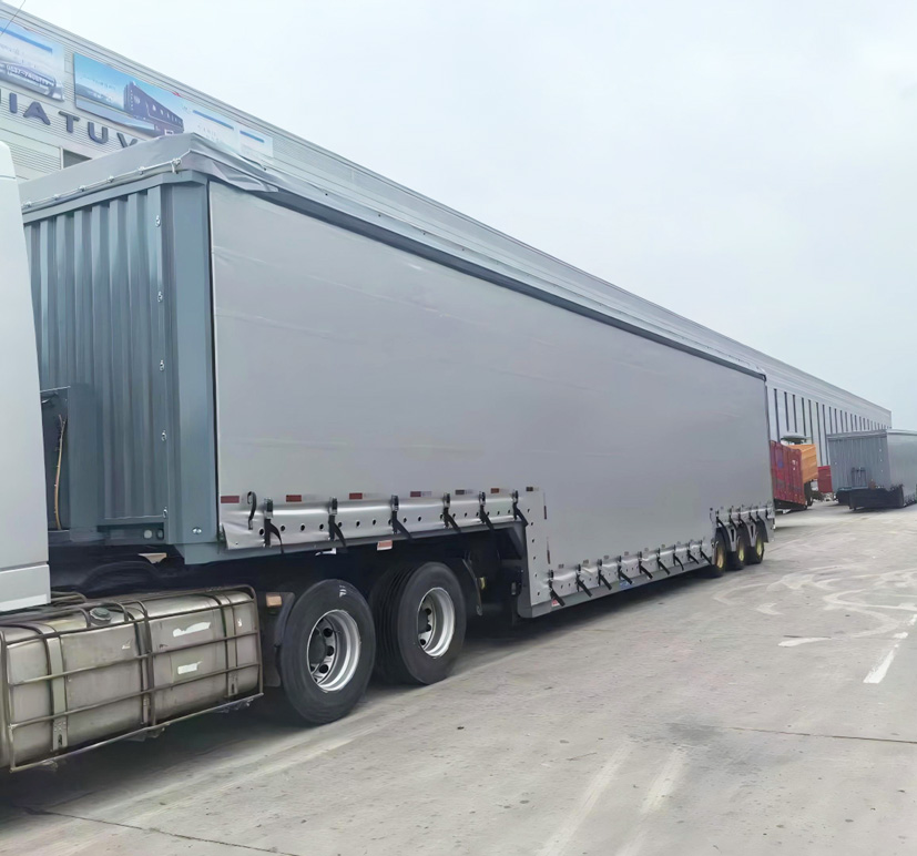 Curtain type semi-trailer. Factory direct sales, supporting customization. Suitable for transportation of various goods, rain, dust, and sun protectio