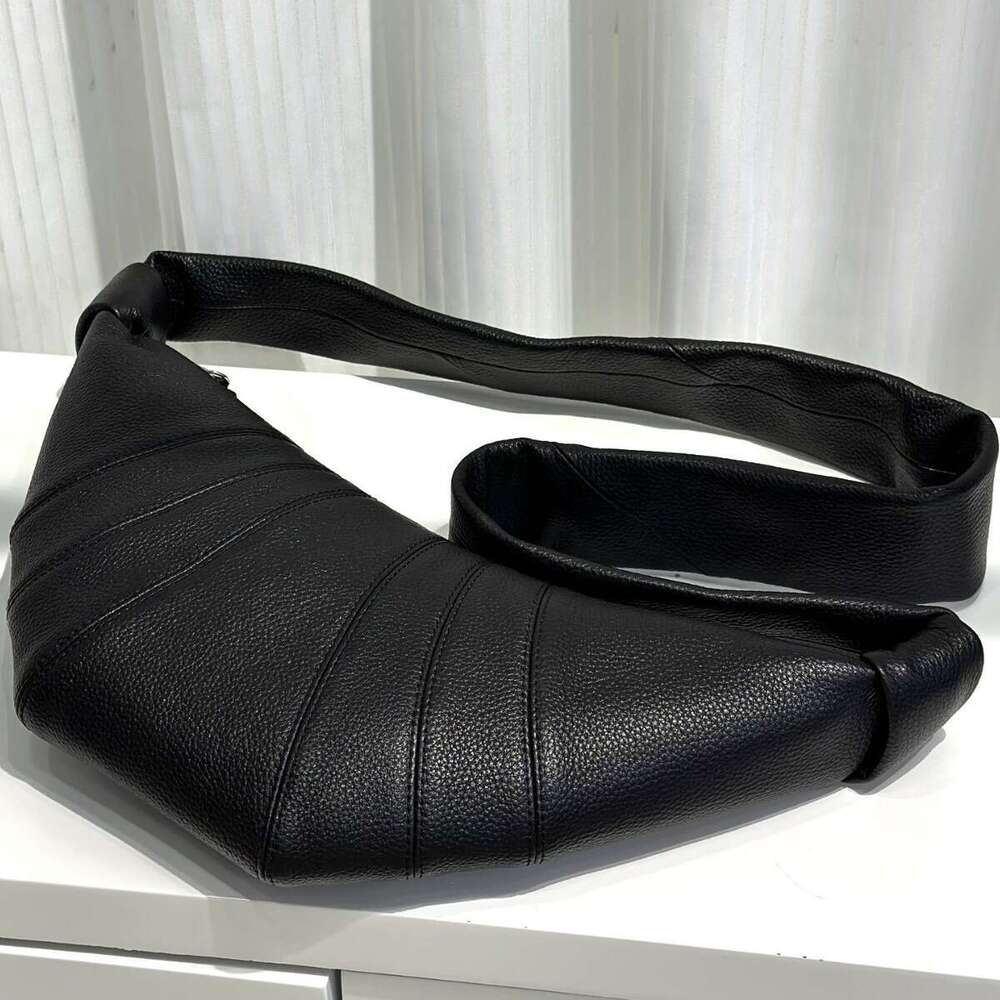 Women's Bags Genuine crossbody lychee patterned cow horn croissant calf leather casual lazy chest waist bag, baguette bag