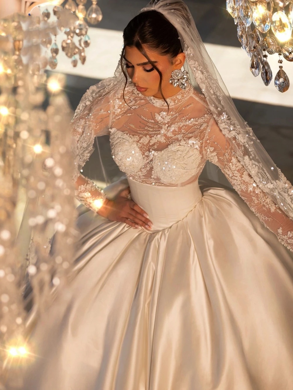 Elegant A Line Women Wedding Dress High Collar Long Sleeves Bridal Gowns Sequins Lace Sweep Train Dress Custom Made